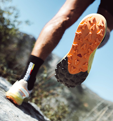Trail running shoes